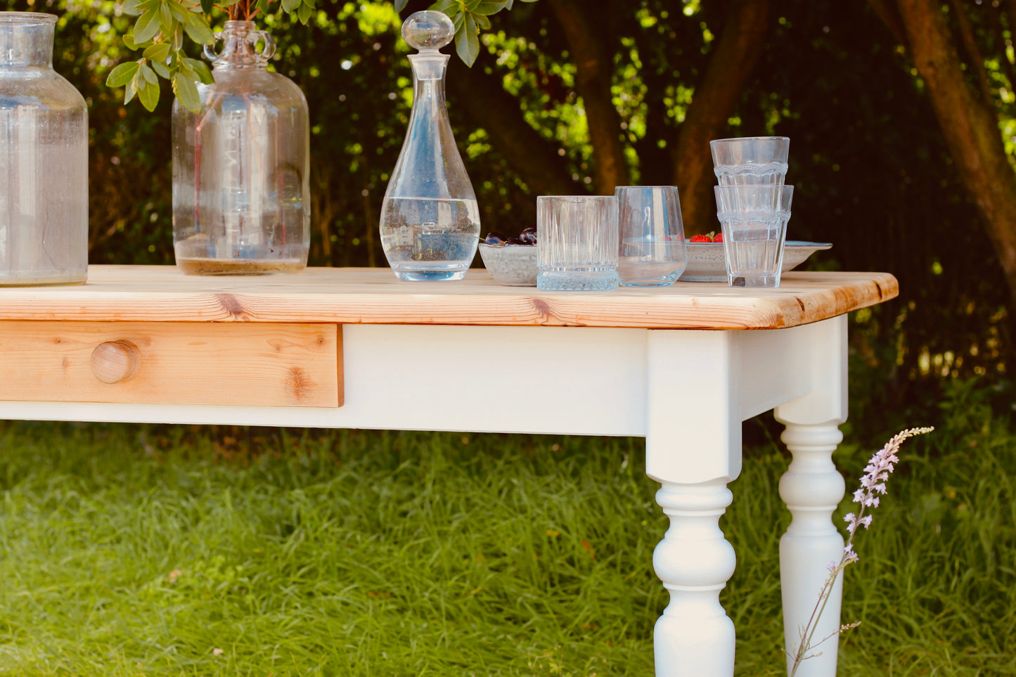 'Oliver' Farmhouse Style Pine Table