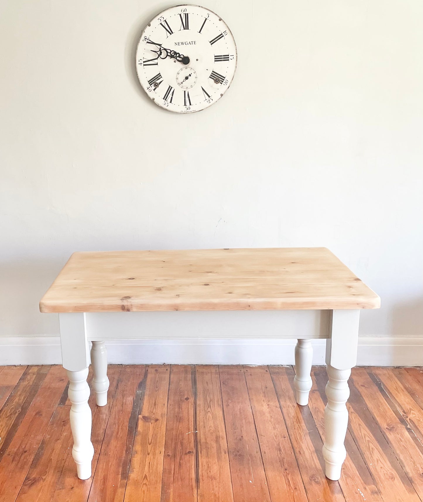 "Alma" Small Farmhouse Style Pine Table